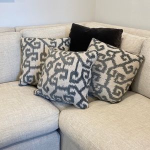 Set of 3 accent pillow covers
